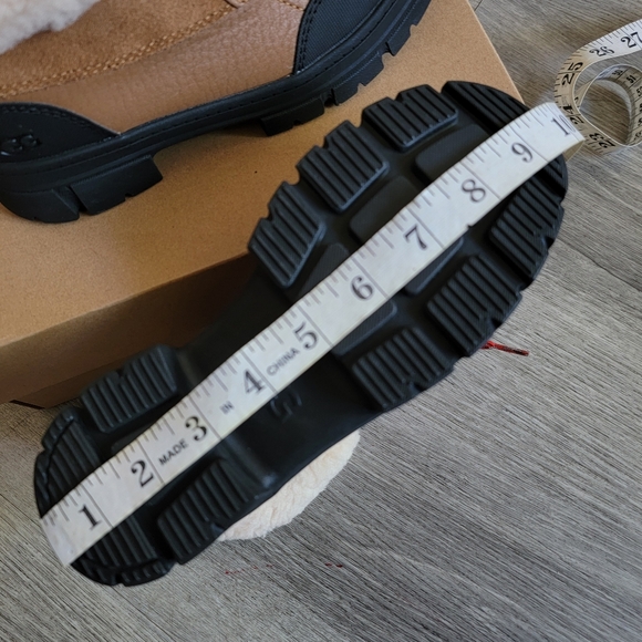 UGG Ashton Addie Waterproof Boot - Picture 12 of 12